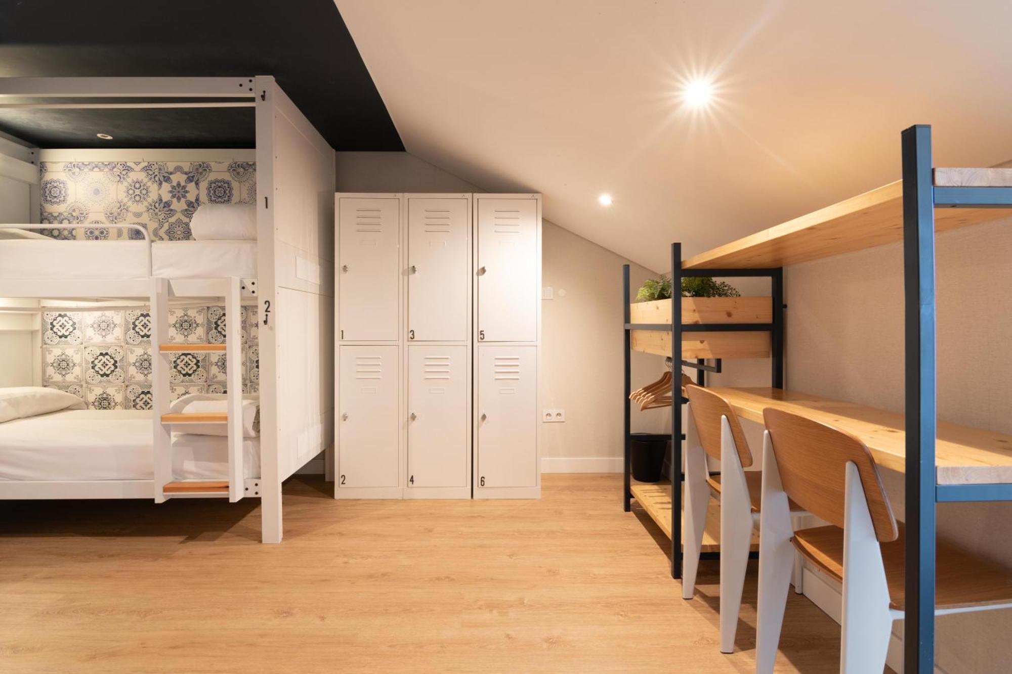 Bed 6-Bed Mixed Dormitory Room